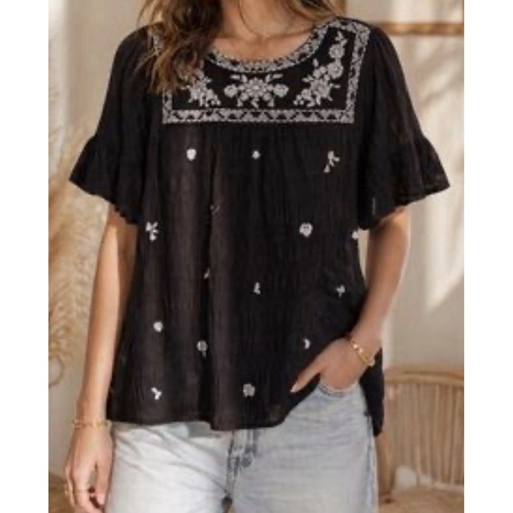 Knox Rose Shirt Women's Small Black Embroidered Dark Boho Romantic Festival